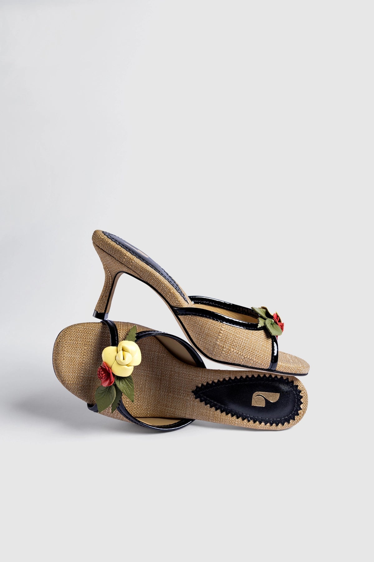 Juliette Mule Beige Raffia - Larroude