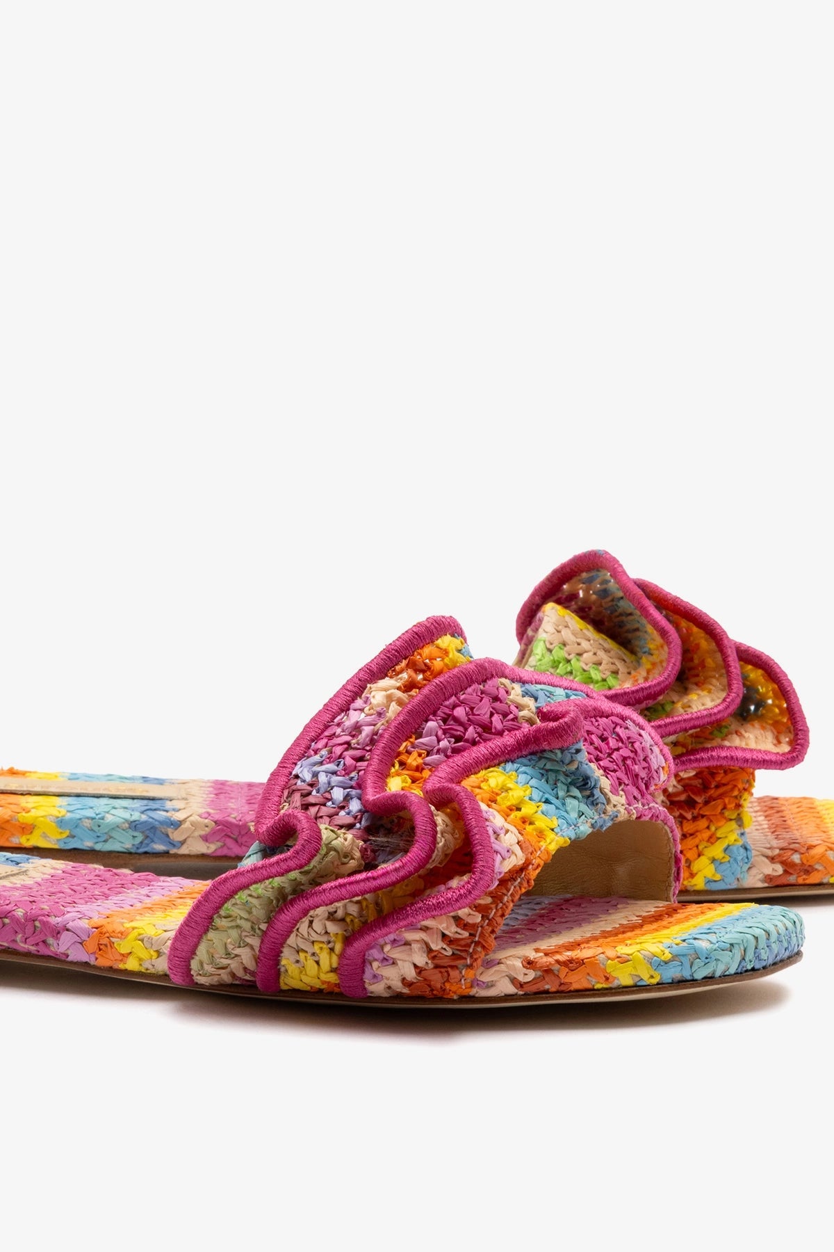 Ivy Ruffle Flat Rainbow Raffia - Larroude