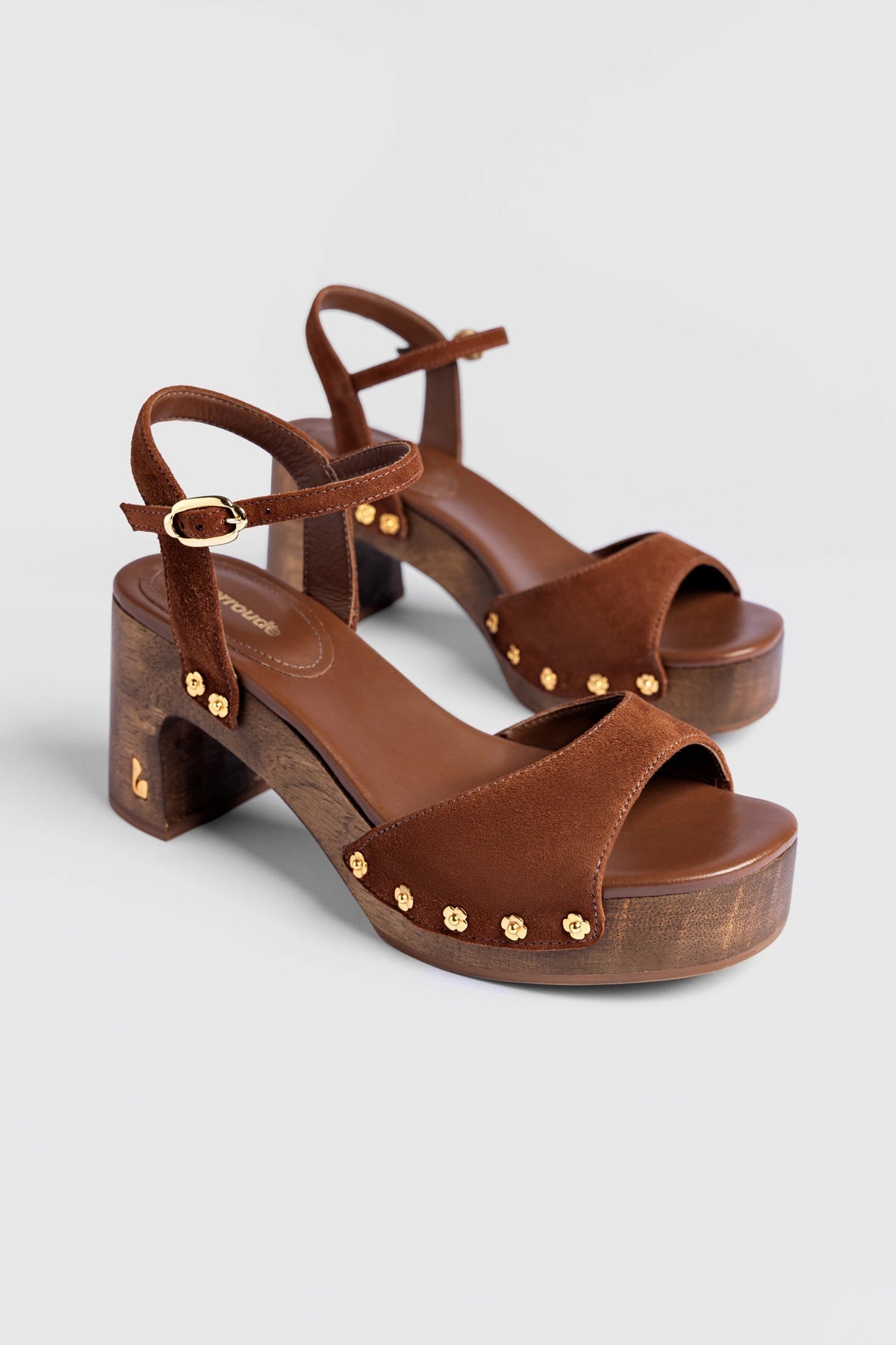 Willow Sandal Burnt Umber Suede - Larroude