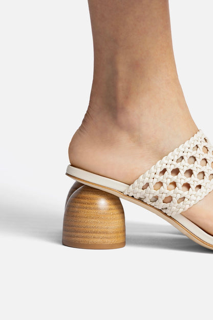 Dew Drop Macrame Sandal In Ivory Leather - Larroude