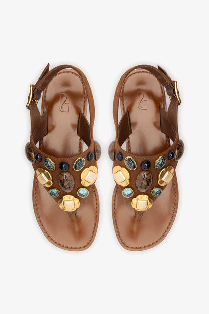 Talitha Flat Sandal In Brown Leather - Larroude