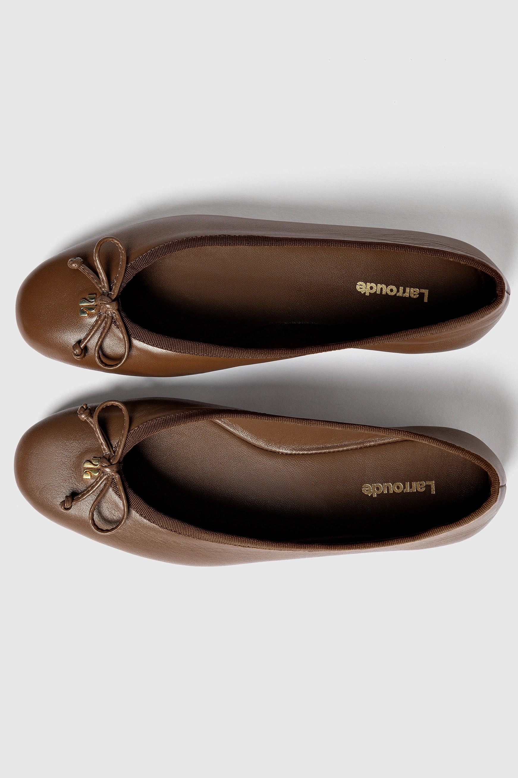 Pavlova Ballet Flat In Burnt Umber Leather - Larroude