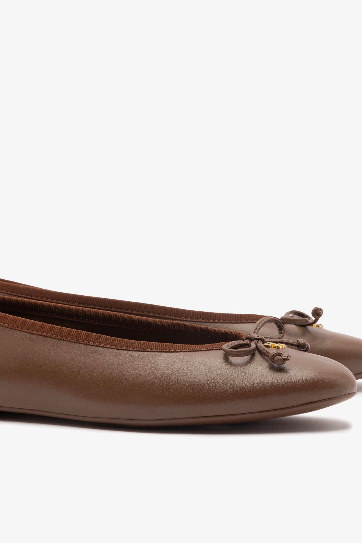Pavlova Ballet Flat In Burnt Umber Leather - Larroude