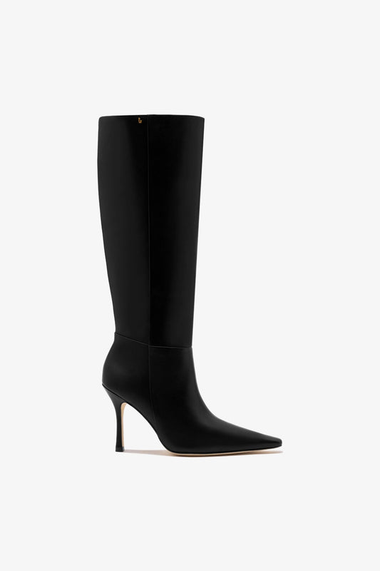 Carine Boot In Black Leather - Larroude