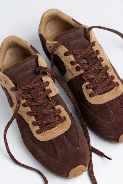 Stella Sneaker Brown Suede - Larroude