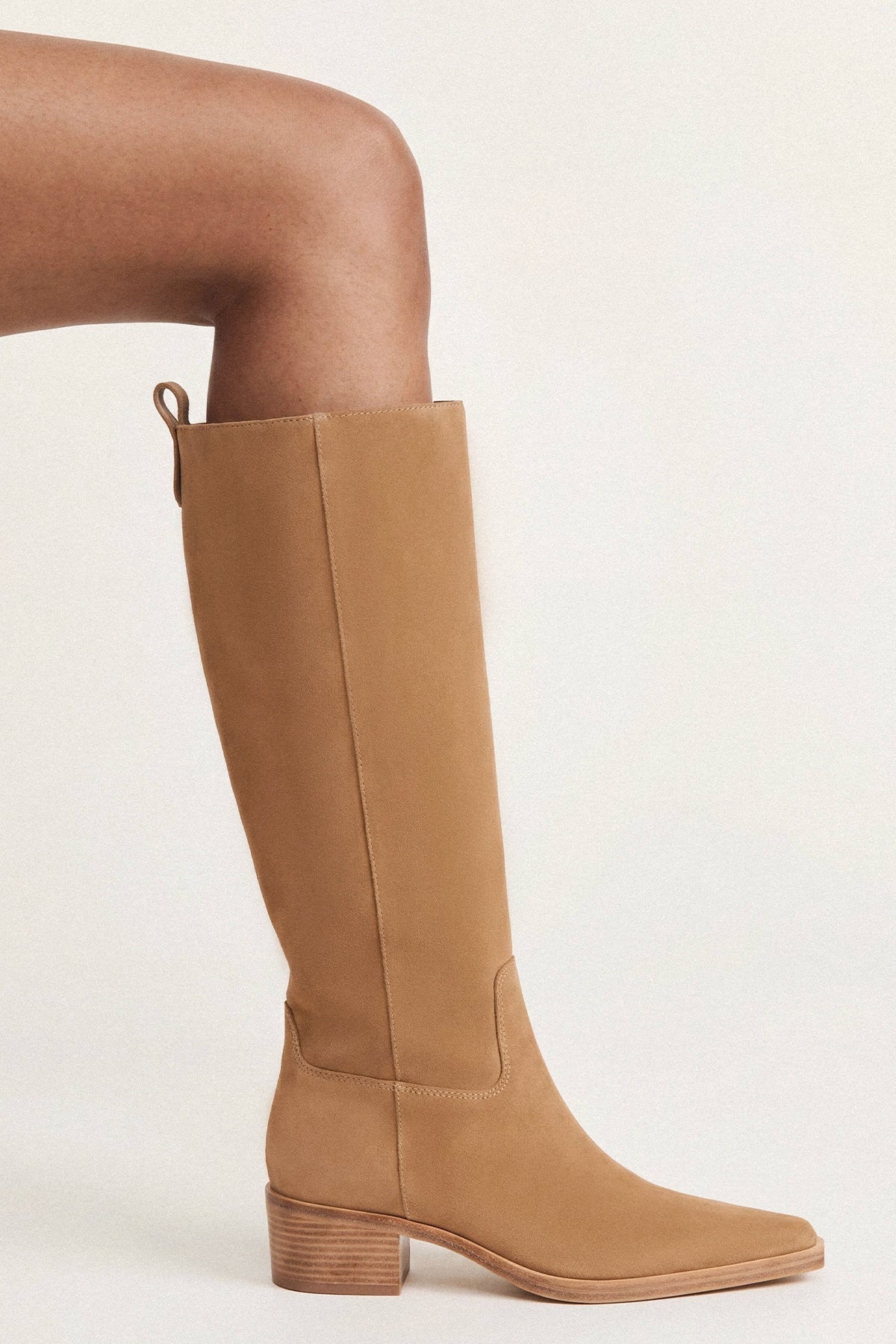 Florencia Boot Peanut Suede - Larroude