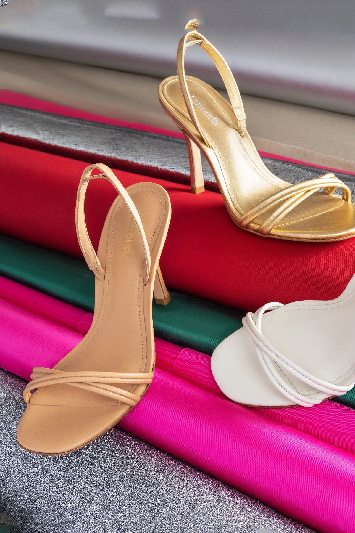 Annie Sandal In Tan Leather - Larroude