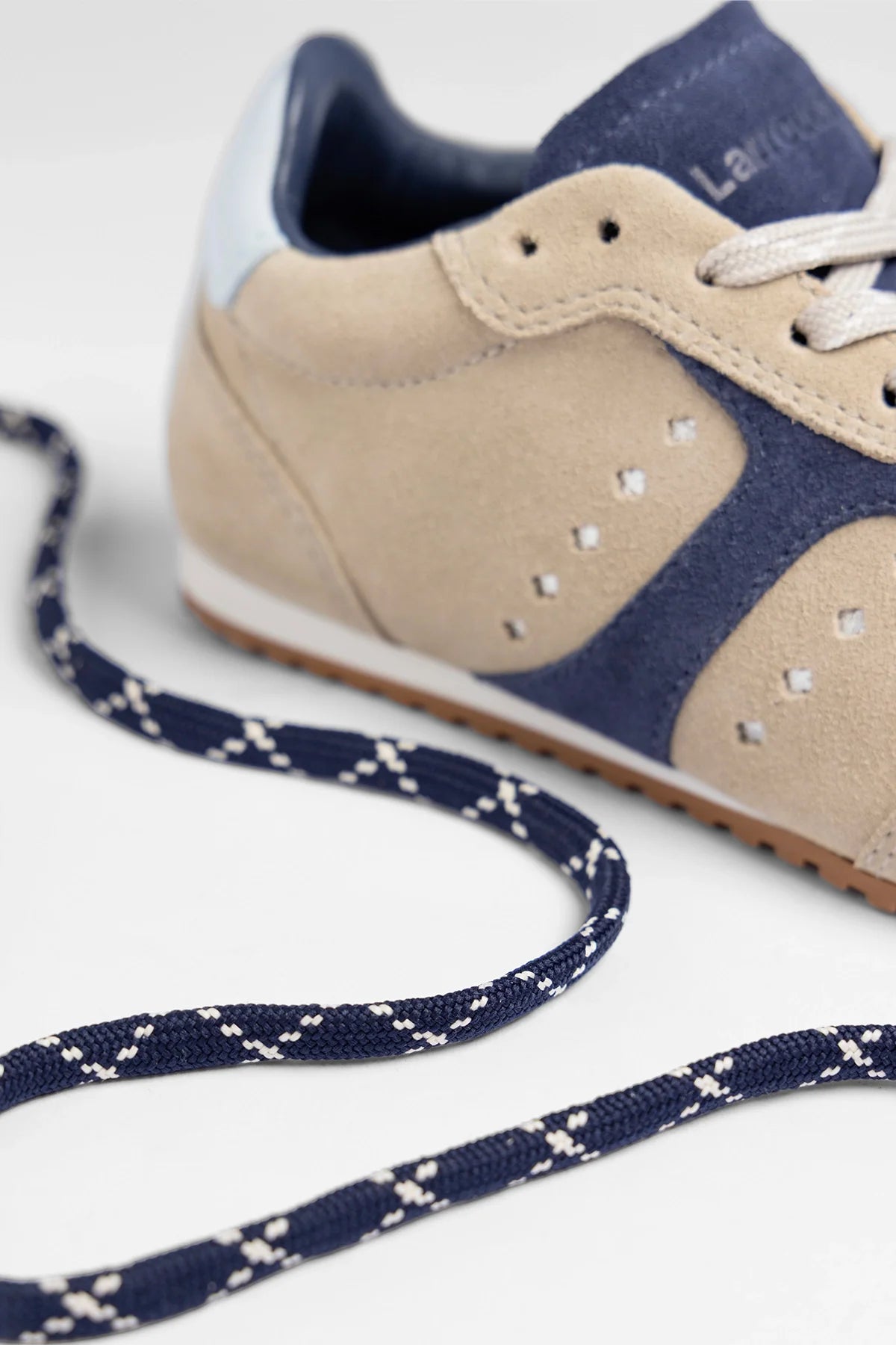 Stella Sneaker Oyster Gray Suede - Larroude