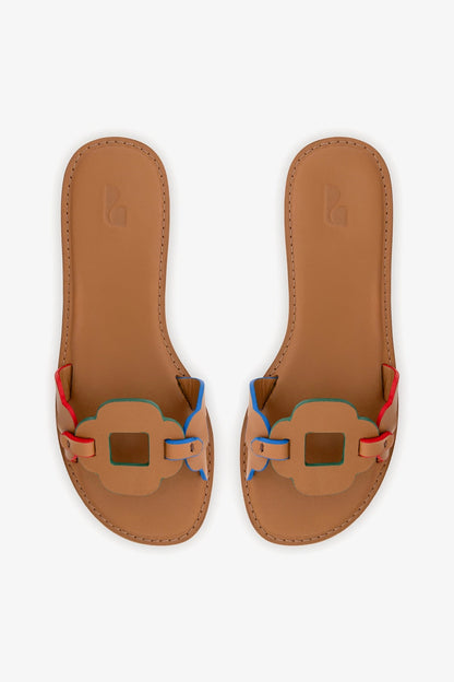 Margherita Slide In Caramel Leather - Larroude