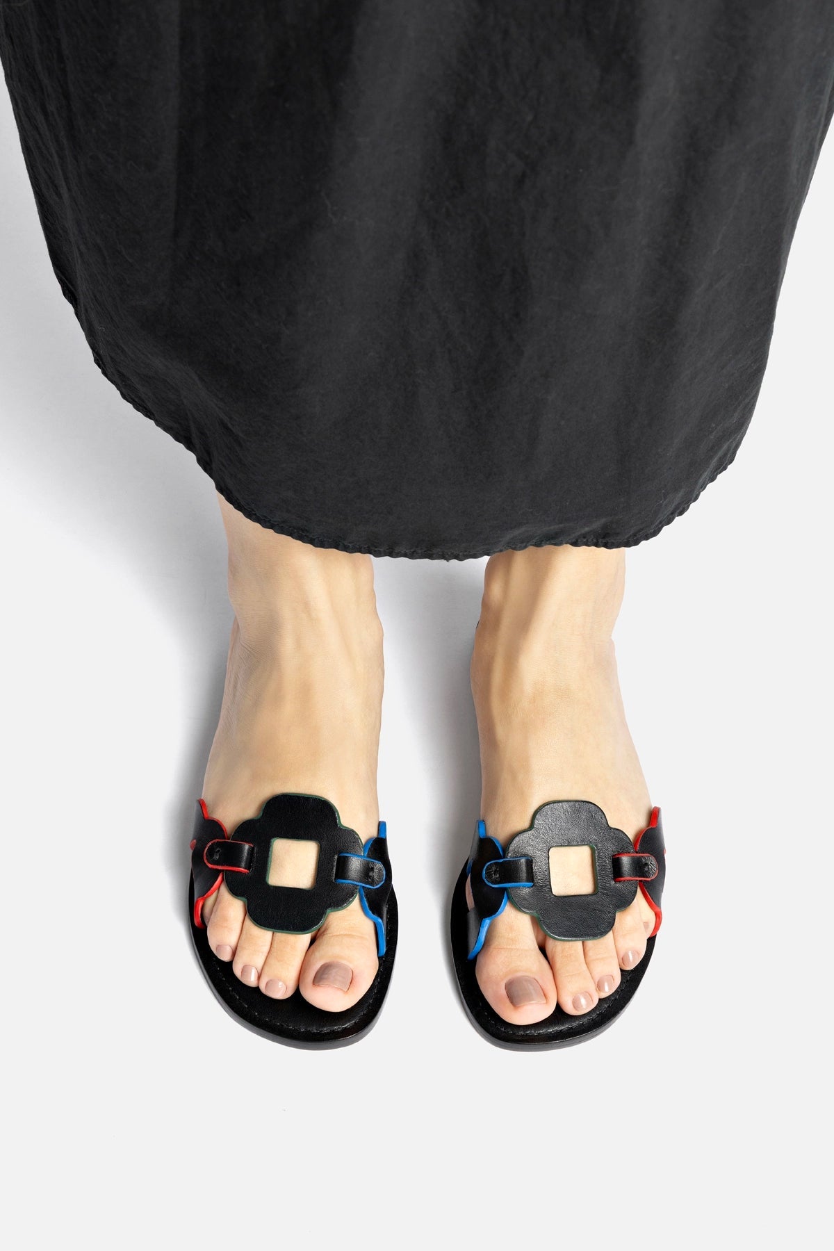 Margherita Slide In Black Leather - Larroude