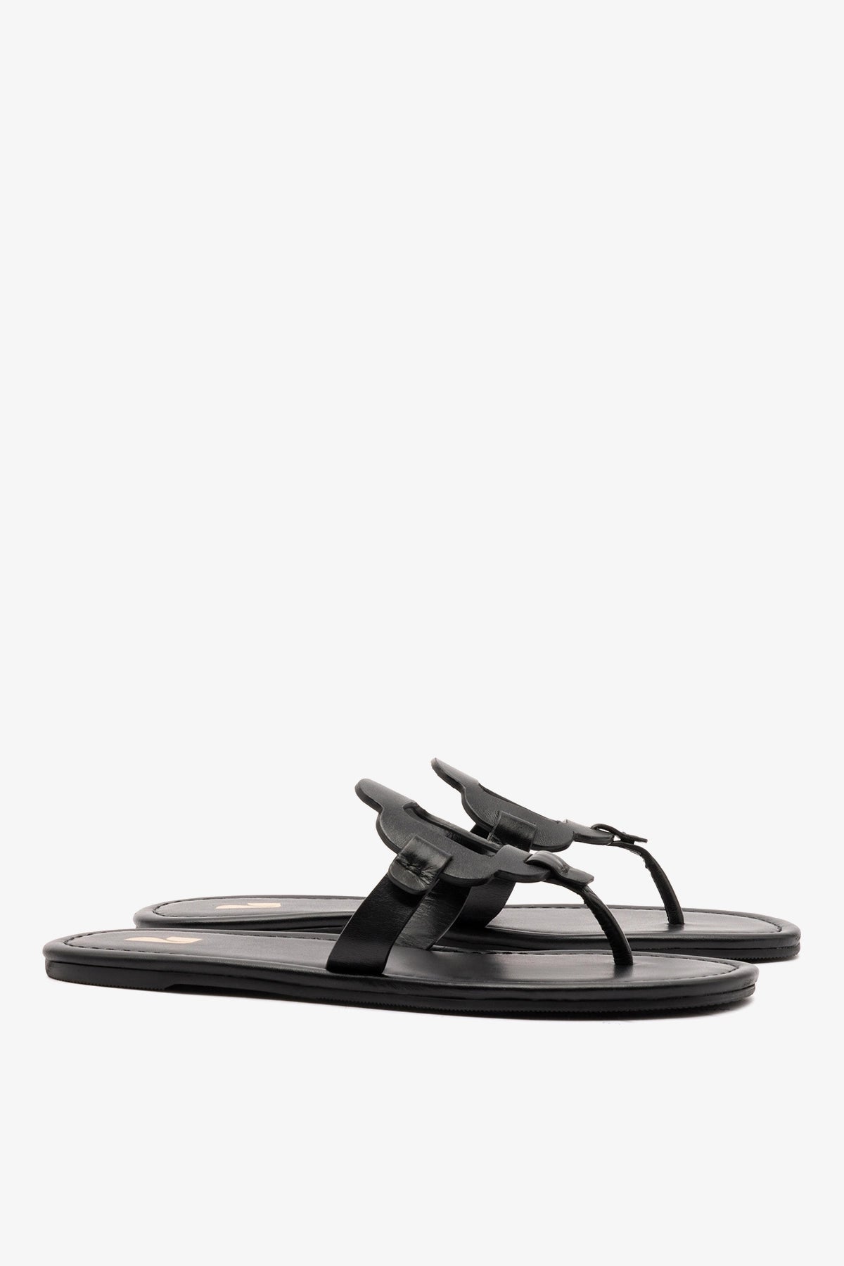 Margherita Thong Sandal In Black Leather - Larroude