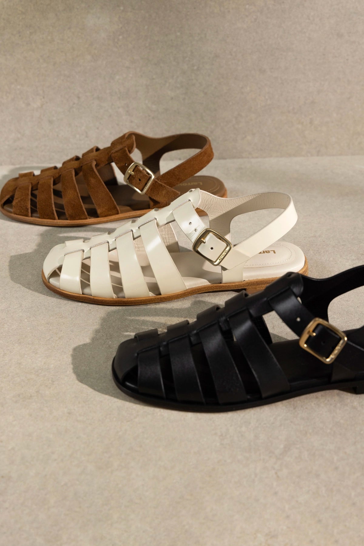 Stevie Flat Sandal In Russet Suede - Larroude