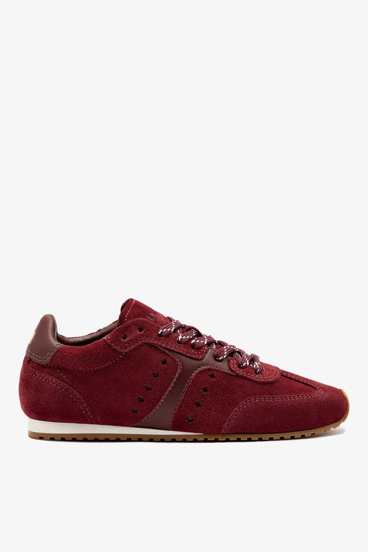 Stella Sneaker In Burgundy Suede - Larroude