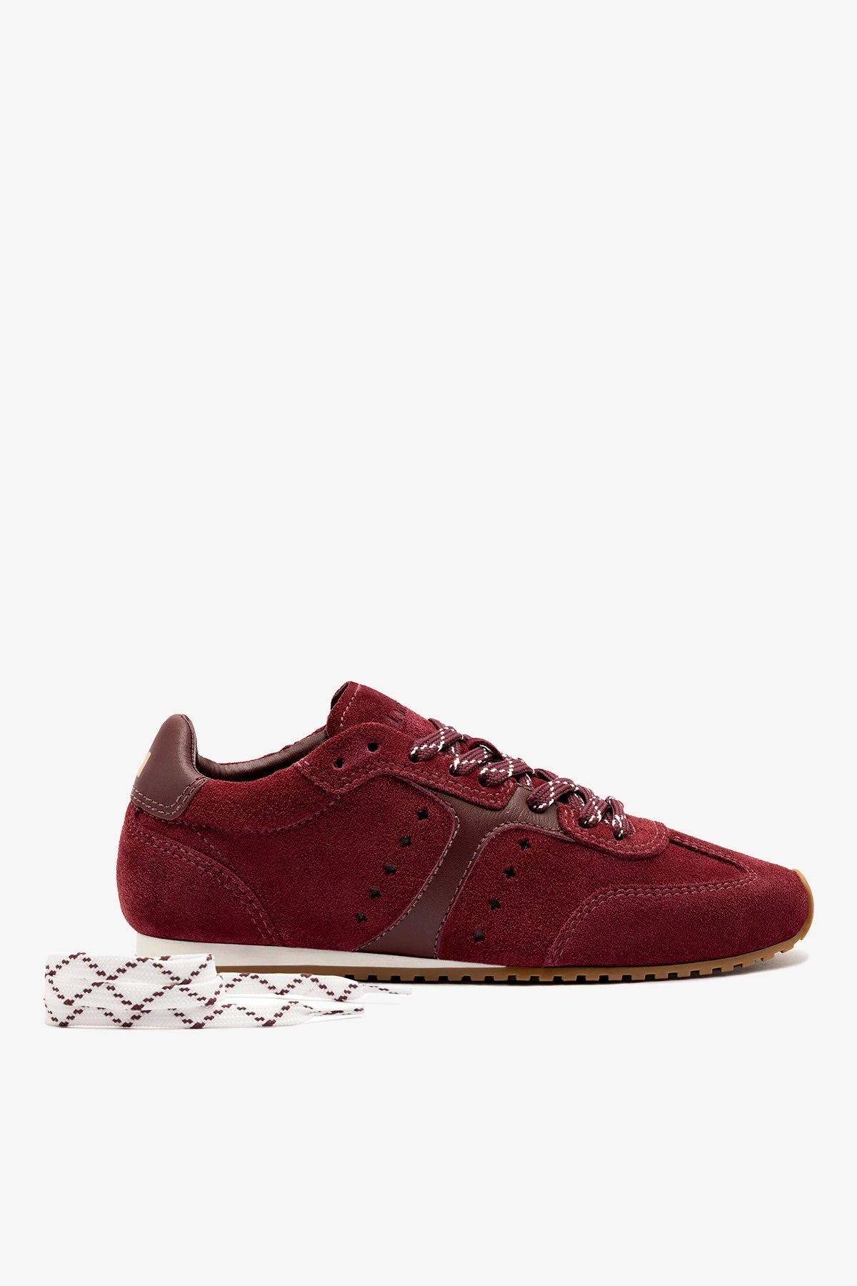 Stella Sneaker In Burgundy Suede - Larroude