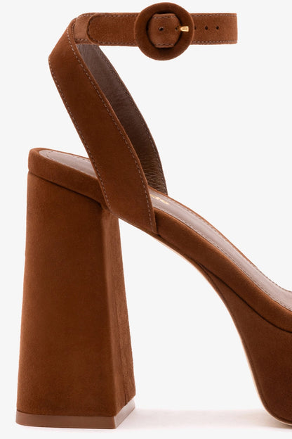 Dolly Sandal In Burnt Umber Suede - Larroude