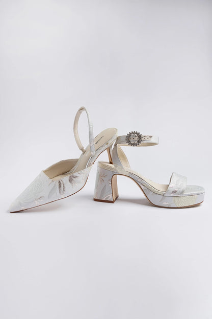 Larroudé x Markarian: Dolly Low Sandal Ivory Brocade - Larroude