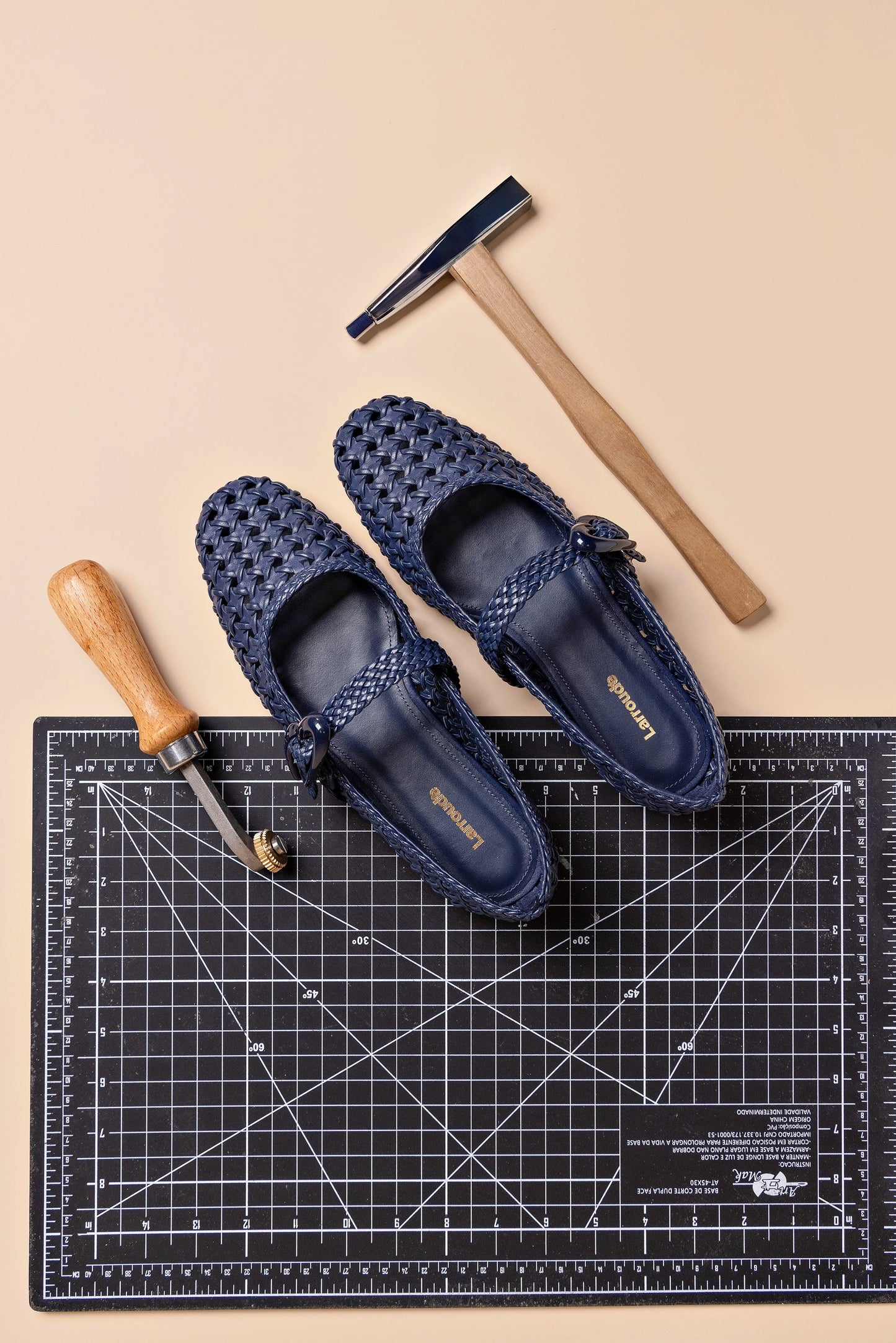 Verona New Macrame Ballet Flat In Navy Leather - Larroude