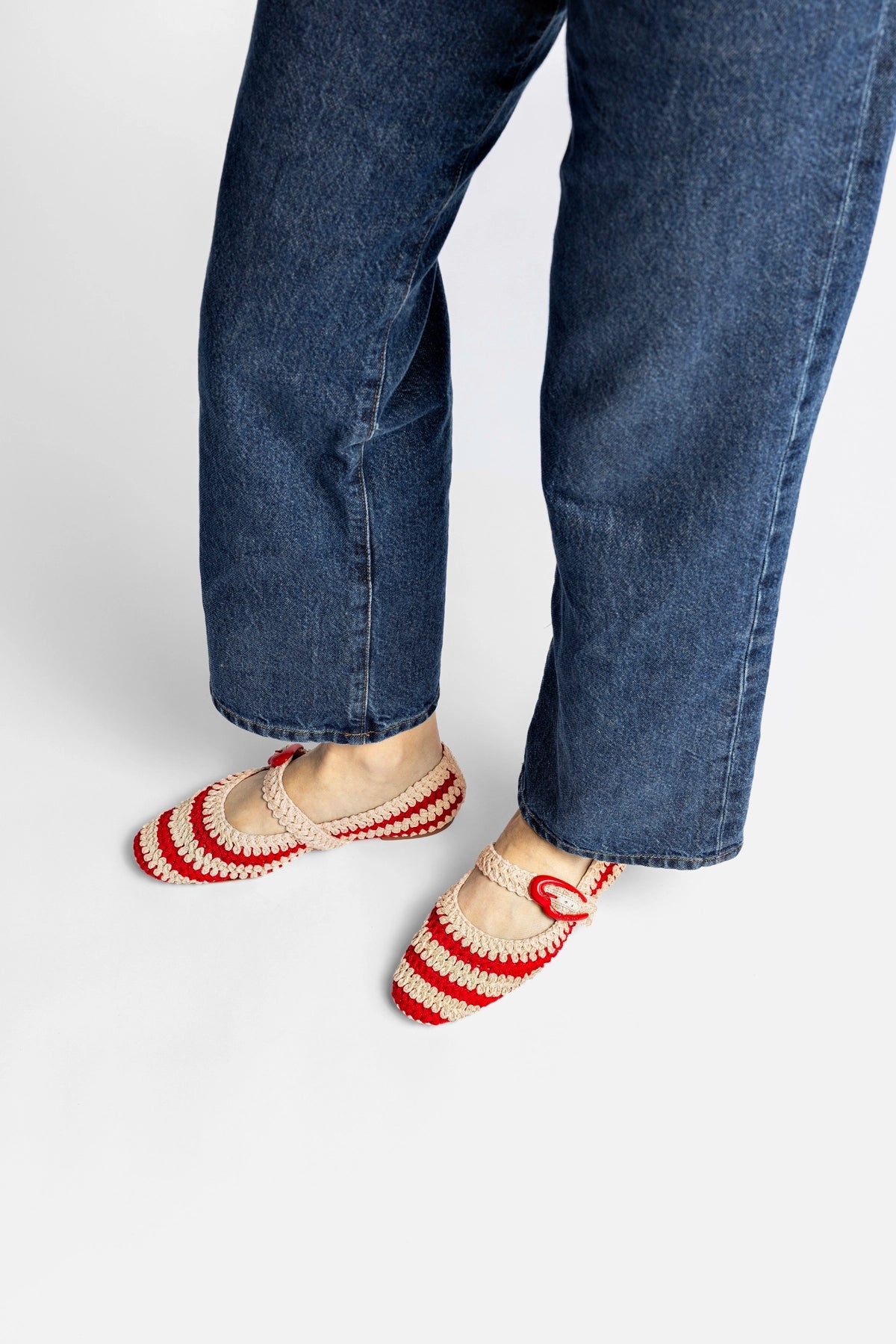 Verona Crochet Ballet Flat In Scarlet and Ivory Crochet - Larroude