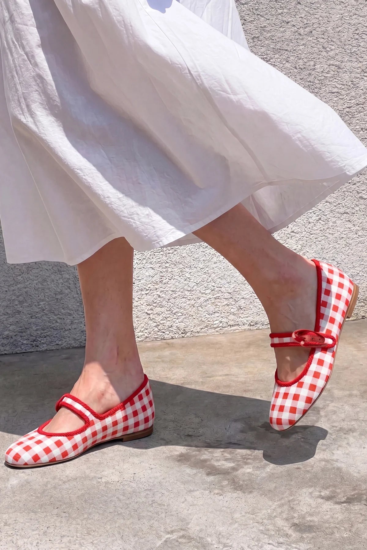 Verona Ballet Flat Scarlet Printed Fabric - Larroude