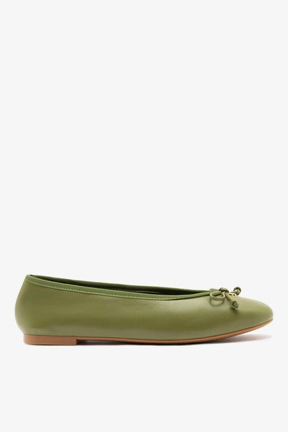 Pavlova Ballet Flat Seaweed Leather - Larroude