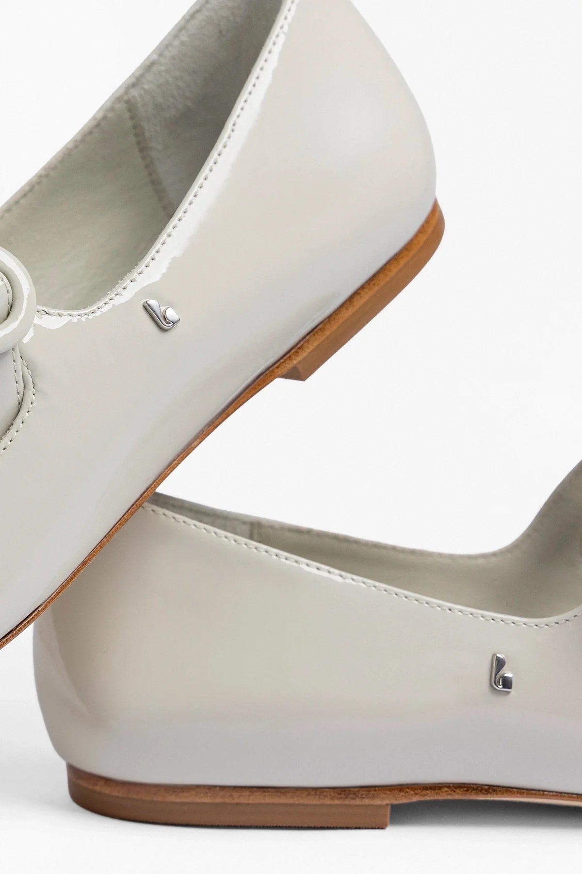 Blair Ballet Flat Moon Gray Patent Leather - Larroude