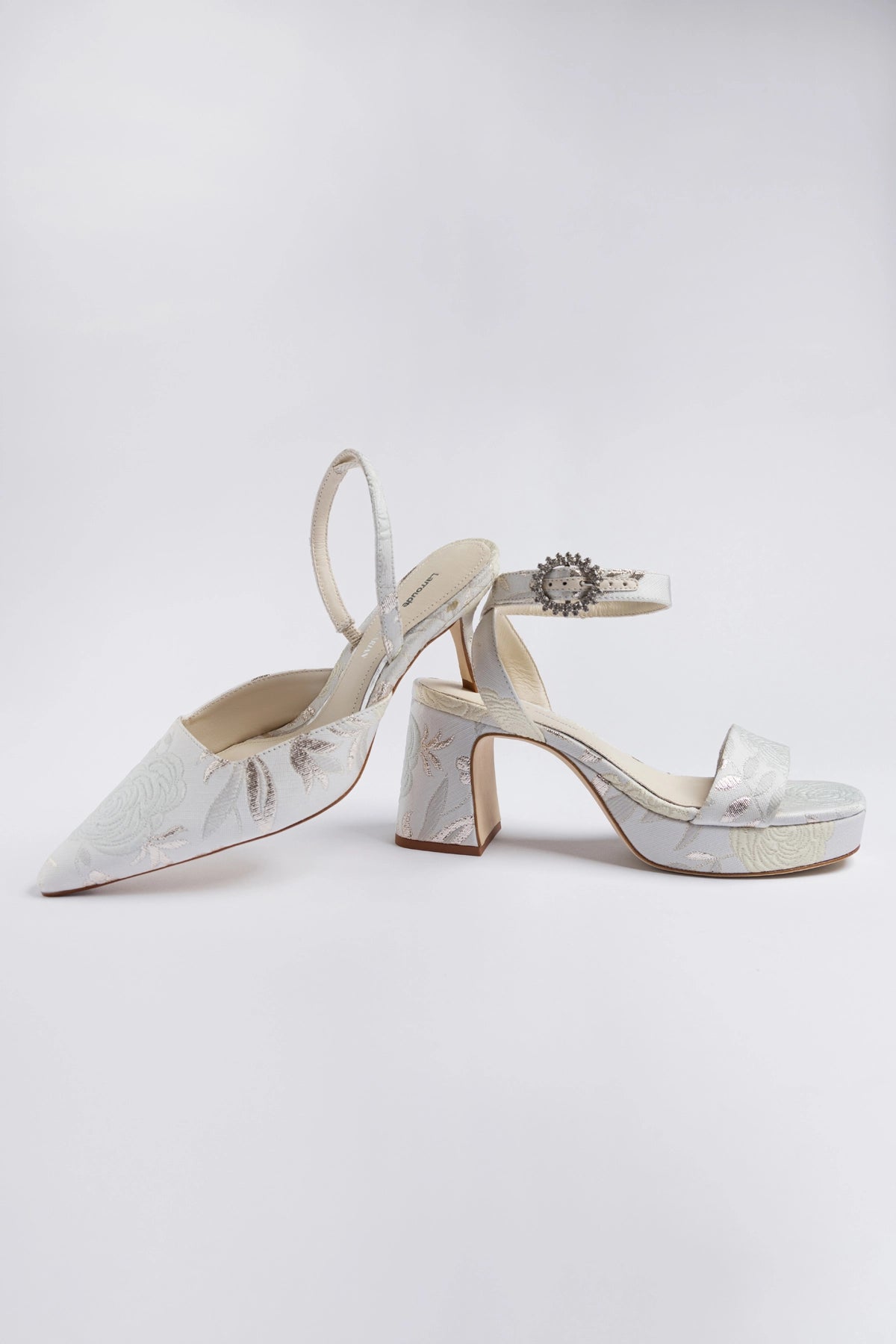 Larroudé x Markarian: Pump Ivory Brocade - Larroude