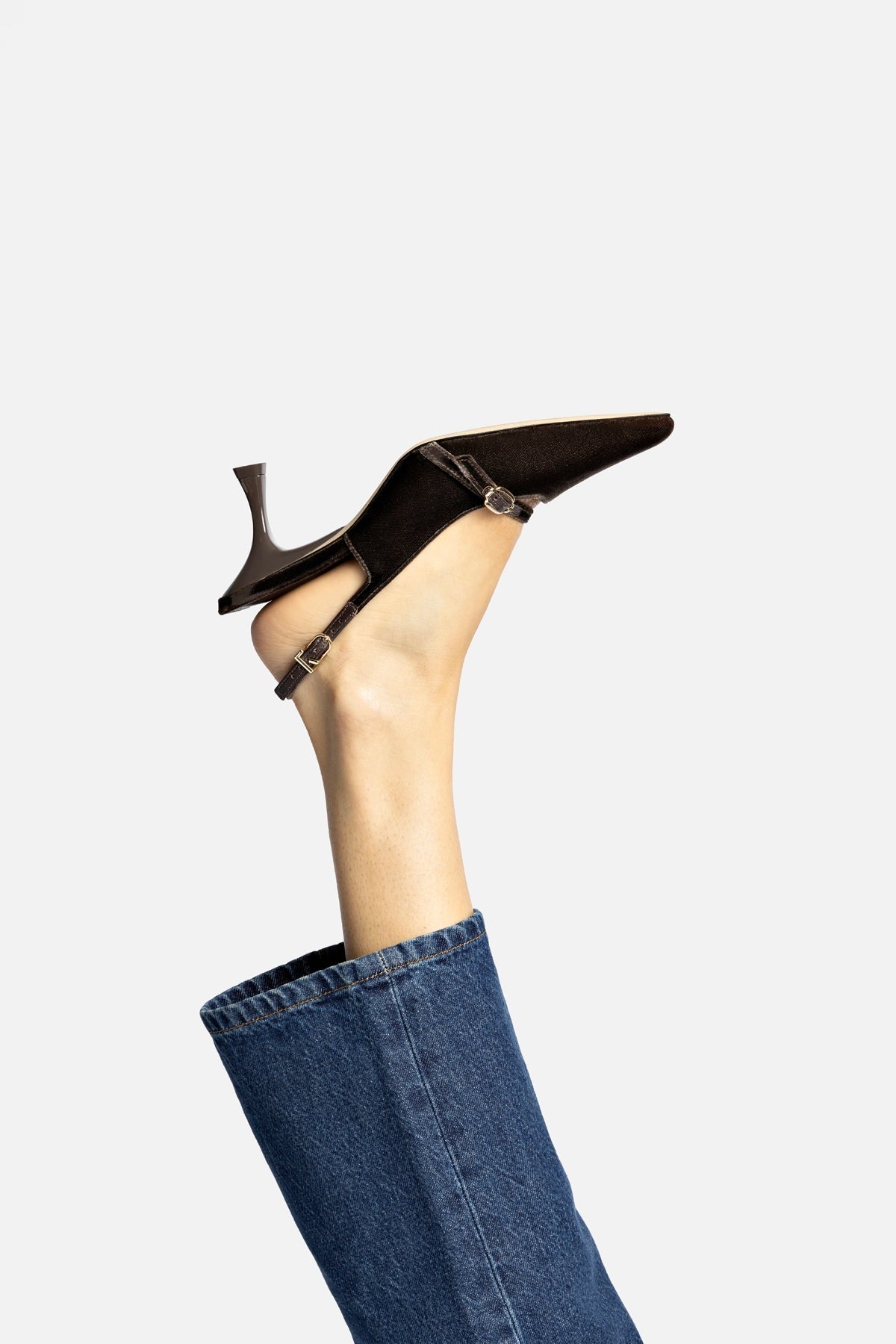 Ines Pump In Expresso Velvet - Larroude