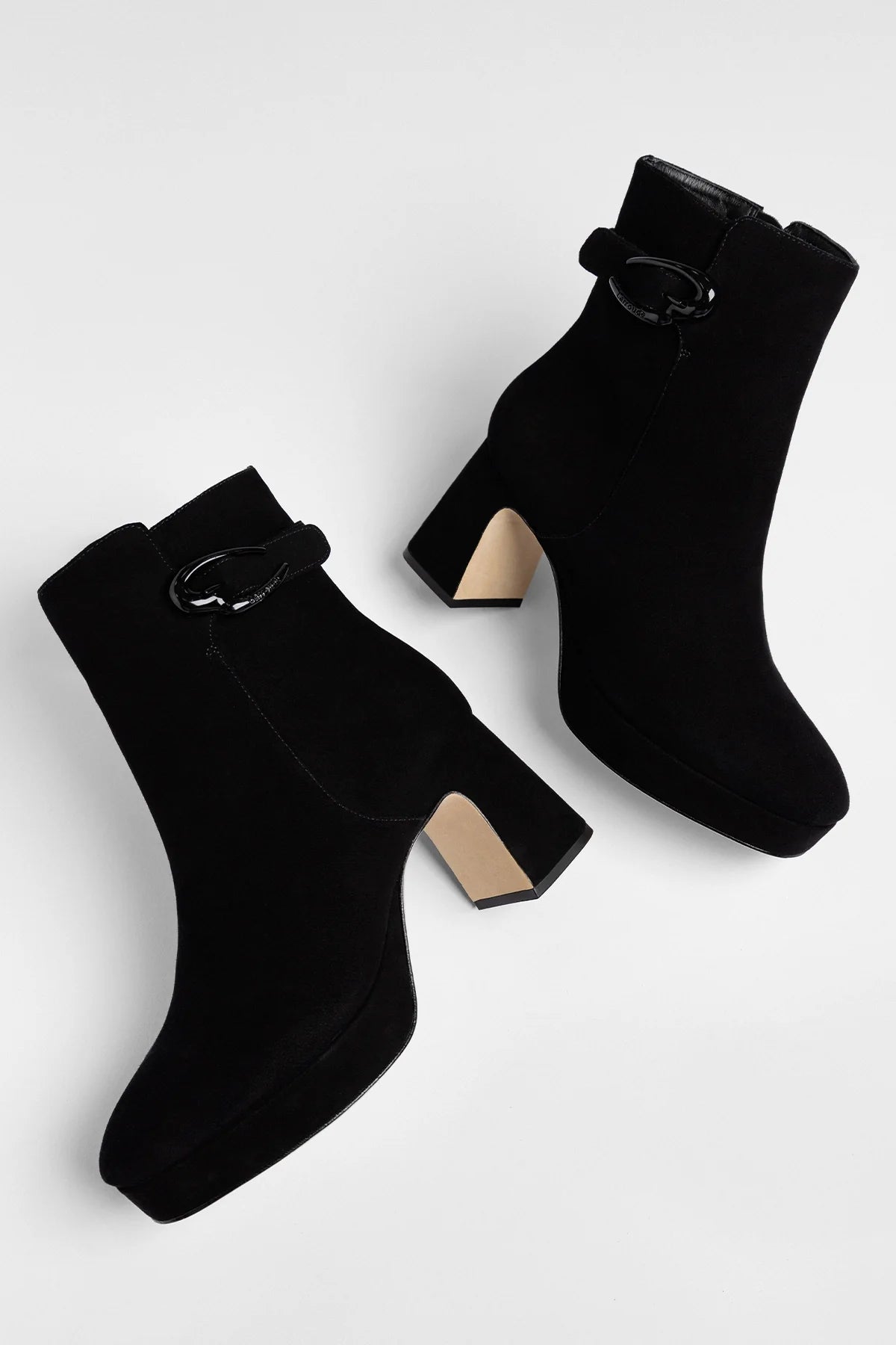 Dolly Verona Low Boot Black Suede - Larroude
