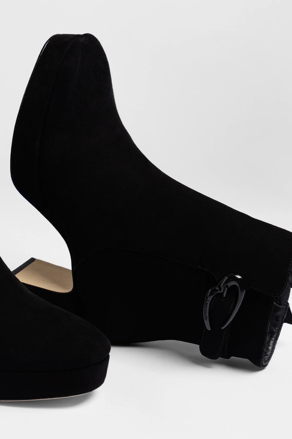 Dolly Verona Low Boot Black Suede - Larroude
