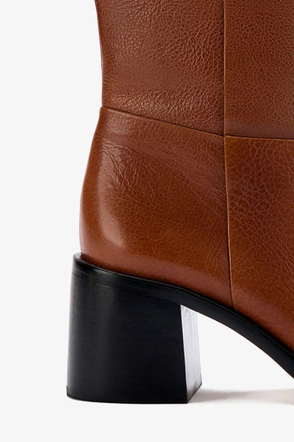 Ricky Boot In Mocca Leather - Larroude
