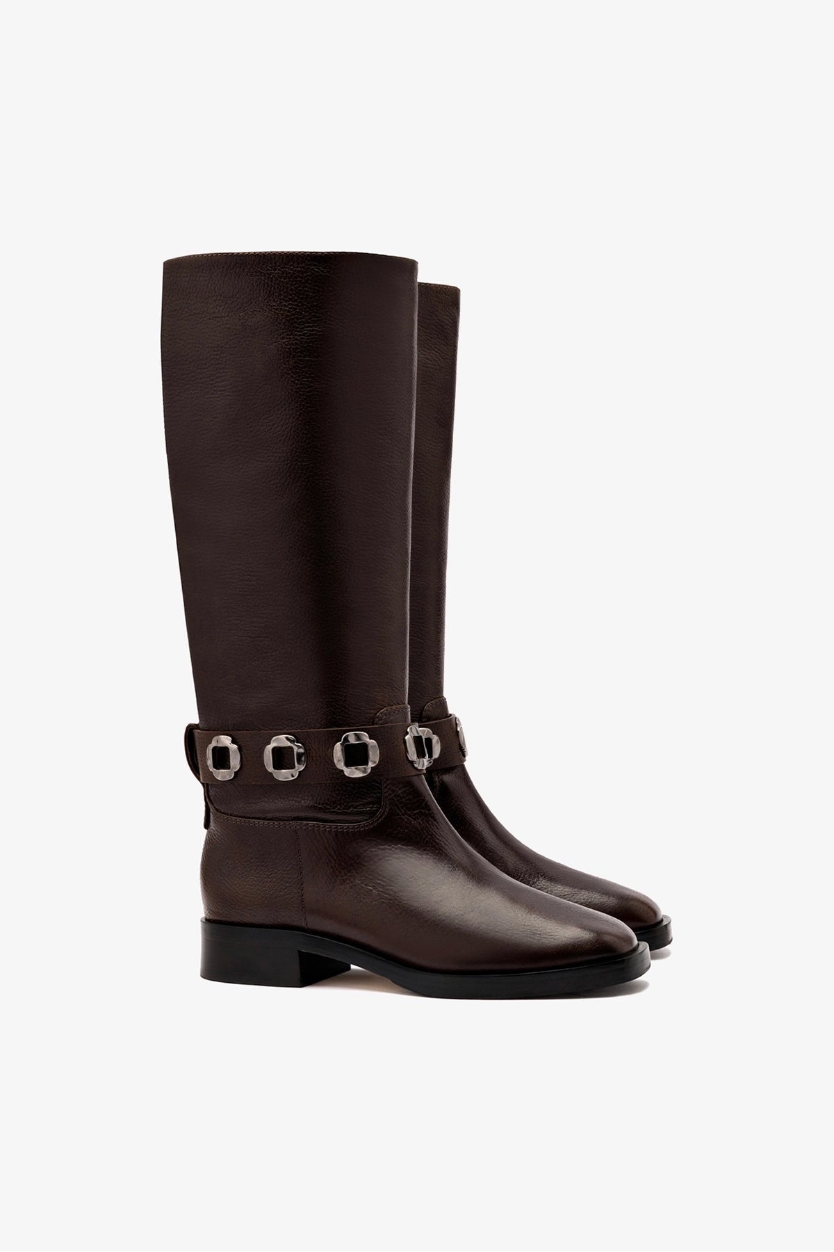 Milan Flat Boot In Brown Leather - Larroude