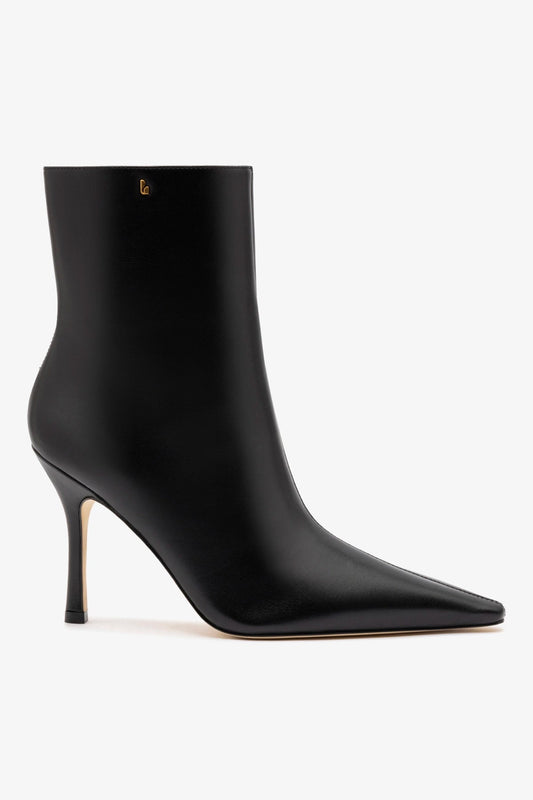 Mini Carine Boot In Black Leather - Larroude