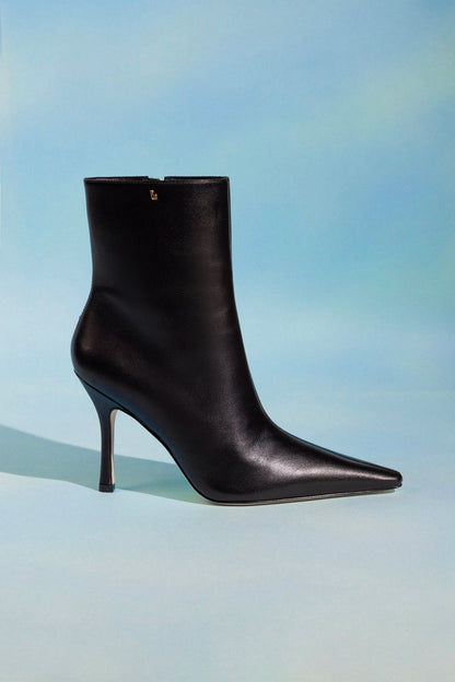 Mini Carine Boot In Black Leather - Larroude