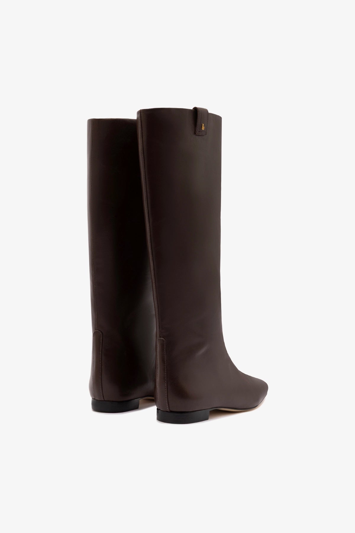 Alexis Flat Boot In Brown Leather - Larroude