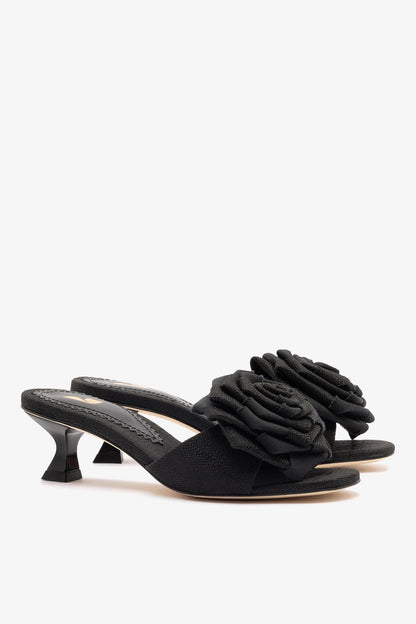 Scarlet Low Mule In Black Raffia - Larroude
