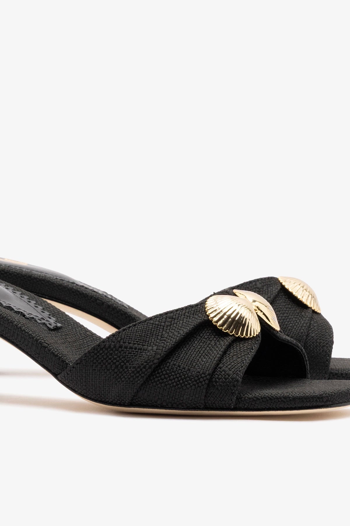 Coquile Mule Black Raffia - Larroude