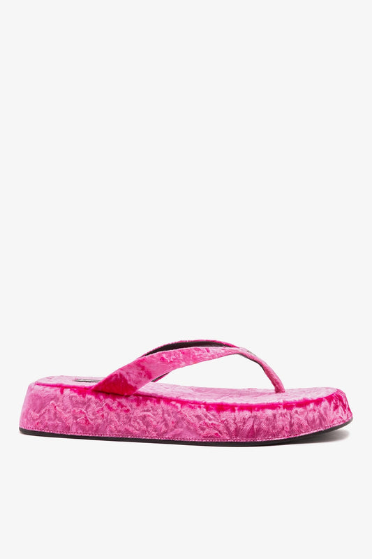 Roxy Thong Sandal Pink Velvet - Larroude