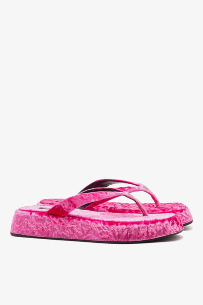 Roxy Thong Sandal Pink Velvet - Larroude
