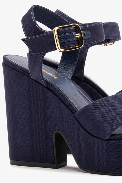 Cher Sandal In Indigo Leather - Larroude