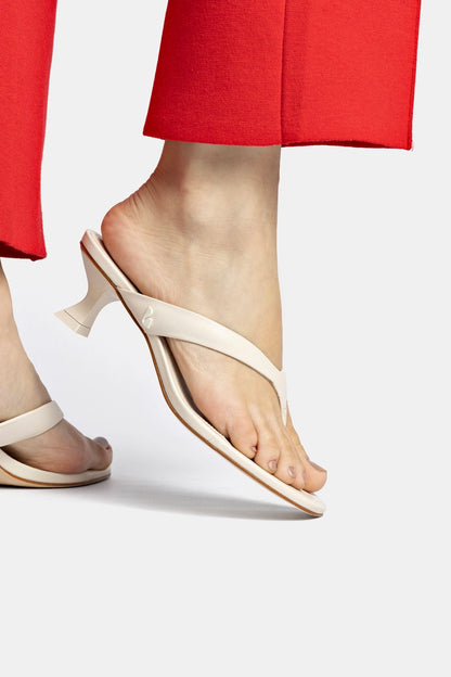 Gaia Low In Ivory Leather - Larroude