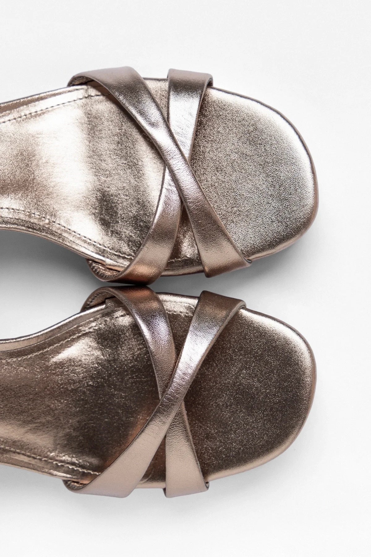 Bianca Low Platform Sandal Dusky Gold Leather - Larroude