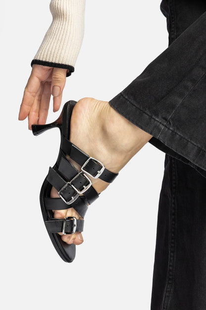 Patti Mule In Black Leather - Larroude